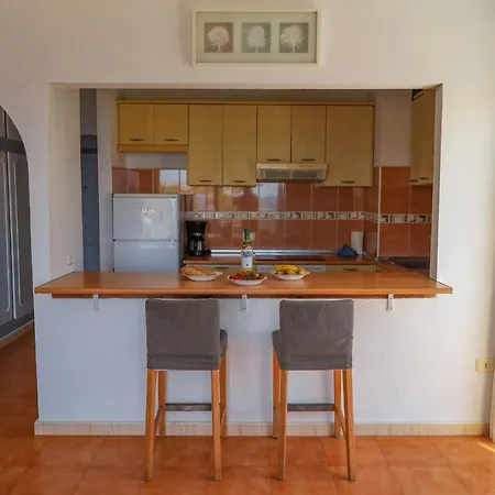 Apartment Esmeralda Front Sea Free Wifi *